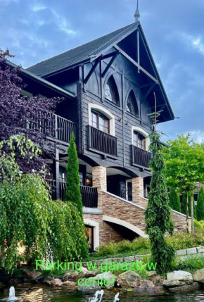 Dolina Wikingów-apartament Suite z tarasem w ogrodzie, miejscem w garażu i dostępem do strefy Wellness, Szklarska Poręba